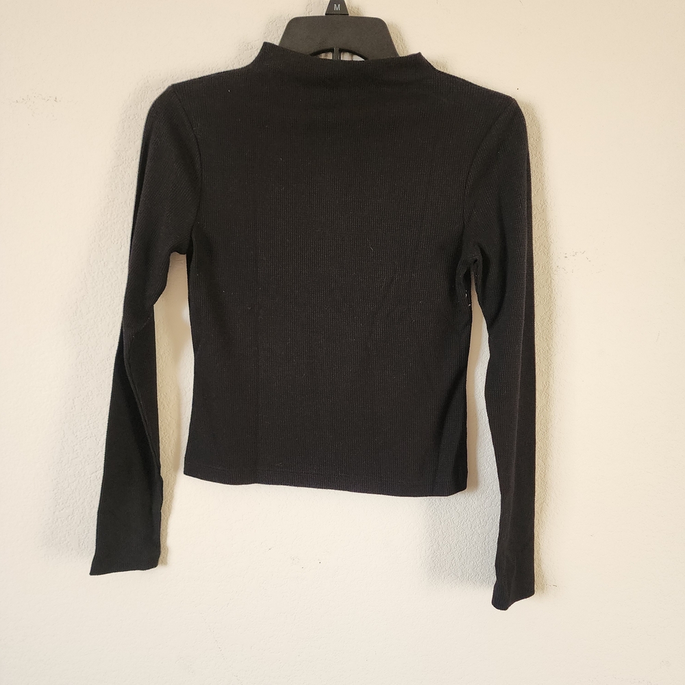 Forever 21 Junior's Classic Black Long Sleeve Top Size Small